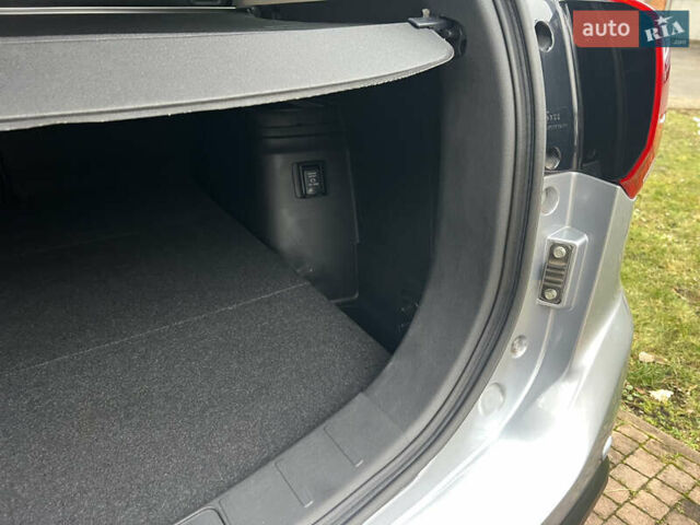 Серый Мицубиси Аутлендер, объемом двигателя 2.4 л и пробегом 189 тыс. км за 16950 $, фото 141 на Automoto.ua