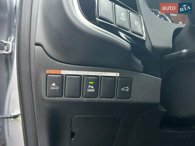 Серый Мицубиси Аутлендер, объемом двигателя 2.4 л и пробегом 189 тыс. км за 16950 $, фото 63 на Automoto.ua