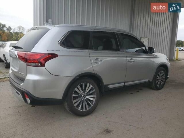 Серый Мицубиси Аутлендер, объемом двигателя 2.36 л и пробегом 154 тыс. км за 2700 $, фото 2 на Automoto.ua