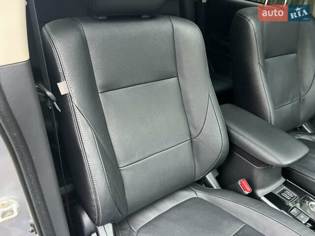 Серый Мицубиси Аутлендер, объемом двигателя 2.4 л и пробегом 189 тыс. км за 16950 $, фото 112 на Automoto.ua