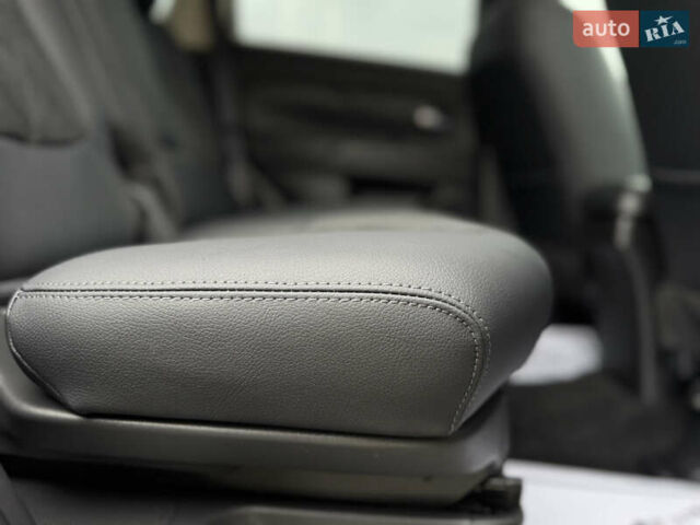 Серый Мицубиси Аутлендер, объемом двигателя 2.2 л и пробегом 152 тыс. км за 17500 $, фото 73 на Automoto.ua