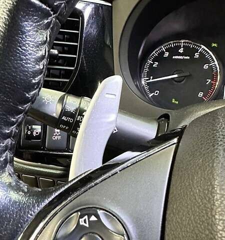 Серый Мицубиси Аутлендер, объемом двигателя 3 л и пробегом 130 тыс. км за 16750 $, фото 24 на Automoto.ua