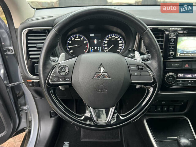 Серый Мицубиси Аутлендер, объемом двигателя 2.4 л и пробегом 189 тыс. км за 16950 $, фото 57 на Automoto.ua