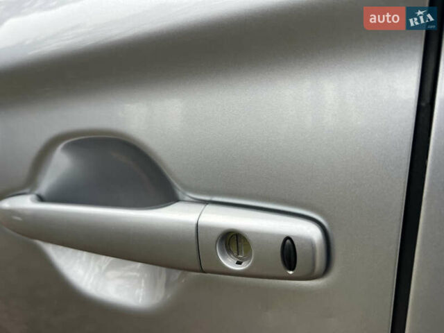 Серый Мицубиси Аутлендер, объемом двигателя 2.4 л и пробегом 189 тыс. км за 16950 $, фото 39 на Automoto.ua