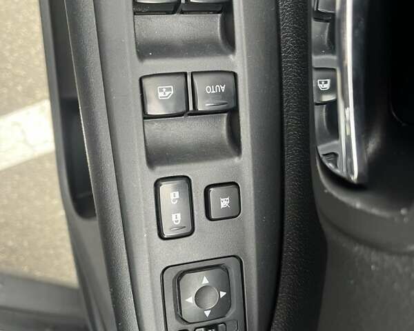 Серый Мицубиси Аутлендер, объемом двигателя 2.36 л и пробегом 120 тыс. км за 16100 $, фото 11 на Automoto.ua