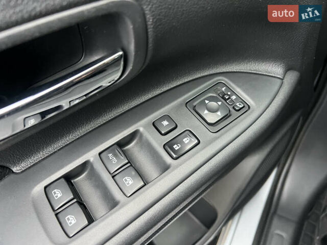 Серый Мицубиси Аутлендер, объемом двигателя 2.4 л и пробегом 189 тыс. км за 16950 $, фото 120 на Automoto.ua