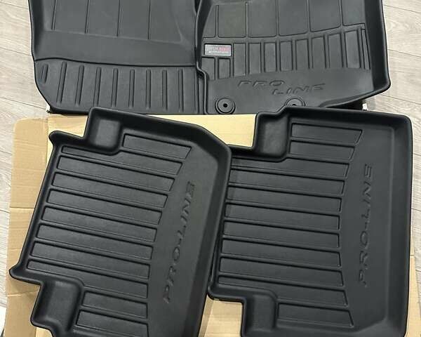 Серый Мицубиси Аутлендер, объемом двигателя 2.36 л и пробегом 85 тыс. км за 17500 $, фото 34 на Automoto.ua