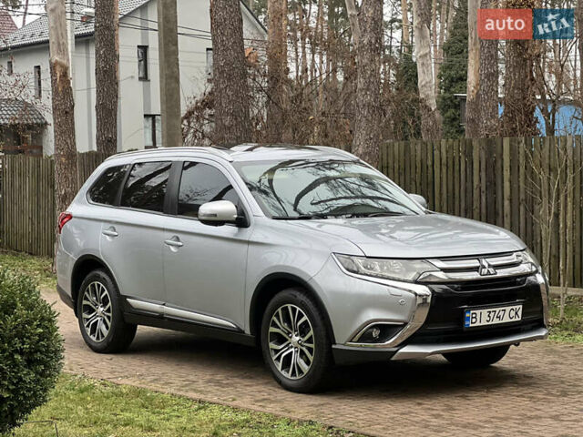Серый Мицубиси Аутлендер, объемом двигателя 2.4 л и пробегом 189 тыс. км за 16950 $, фото 7 на Automoto.ua