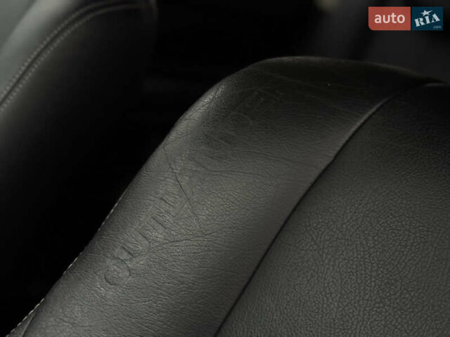 Серый Мицубиси Аутлендер, объемом двигателя 2.2 л и пробегом 152 тыс. км за 17800 $, фото 45 на Automoto.ua