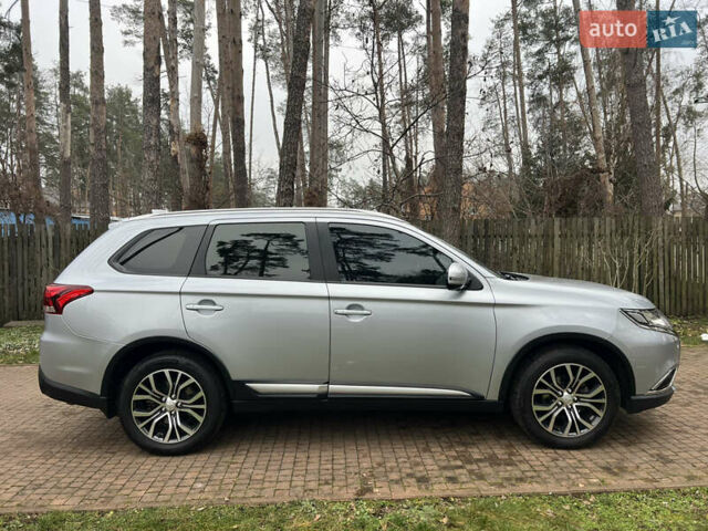 Серый Мицубиси Аутлендер, объемом двигателя 2.4 л и пробегом 189 тыс. км за 16950 $, фото 16 на Automoto.ua