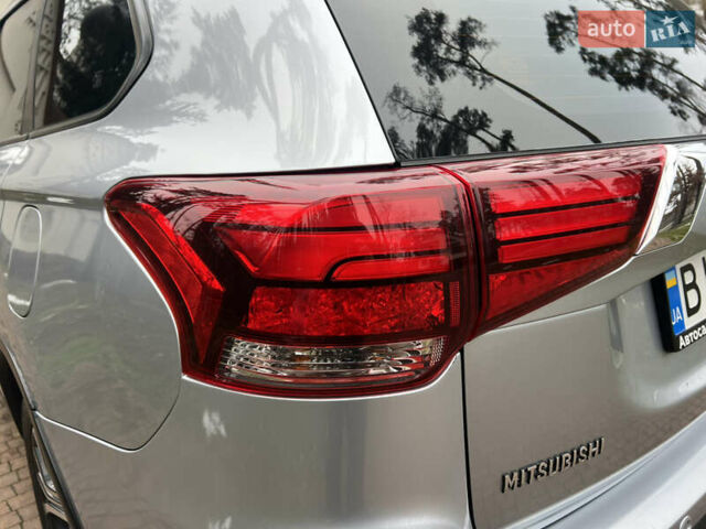 Серый Мицубиси Аутлендер, объемом двигателя 2.4 л и пробегом 189 тыс. км за 16950 $, фото 30 на Automoto.ua