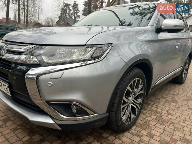Серый Мицубиси Аутлендер, объемом двигателя 2.4 л и пробегом 189 тыс. км за 16950 $, фото 24 на Automoto.ua