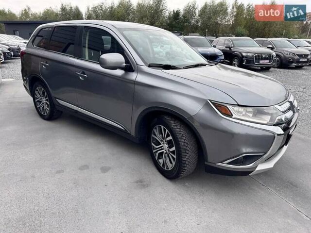 Серый Мицубиси Аутлендер, объемом двигателя 2.4 л и пробегом 103 тыс. км за 15497 $, фото 6 на Automoto.ua