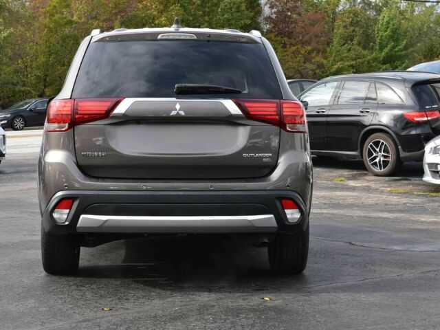 Сірий Міцубісі Аутлендер, об'ємом двигуна 2.4 л та пробігом 50 тис. км за 7000 $, фото 5 на Automoto.ua