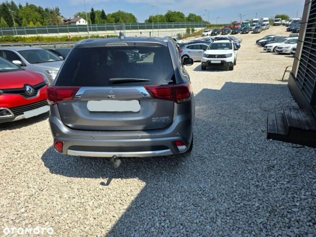 Серый Мицубиси Аутлендер, объемом двигателя 2.4 л и пробегом 89 тыс. км за 9900 $, фото 16 на Automoto.ua