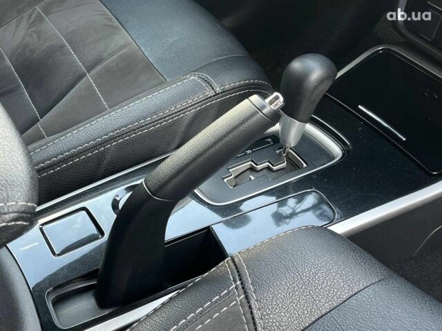 Серый Мицубиси Аутлендер, объемом двигателя 2.4 л и пробегом 183 тыс. км за 16590 $, фото 29 на Automoto.ua