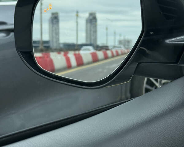 Серый Мицубиси Аутлендер, объемом двигателя 2 л и пробегом 176 тыс. км за 19900 $, фото 9 на Automoto.ua