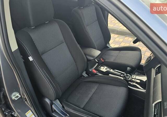 Міцубісі Аутлендер 2018 у Чернігові на Automoto.ua Сірий Міцубісі Аутлендер, об'ємом двигуна 2.36 л та пробігом 170 тис. км за 14300 $, фото 17 на Automoto.ua