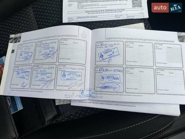 Сірий Міцубісі Аутлендер, об'ємом двигуна 2 л та пробігом 141 тис. км за 17500 $, фото 26 на Automoto.ua