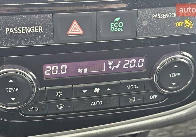 Міцубісі Аутлендер 2018 у Чернігові на Automoto.ua Сірий Міцубісі Аутлендер, об'ємом двигуна 2.36 л та пробігом 170 тис. км за 14300 $, фото 36 на Automoto.ua