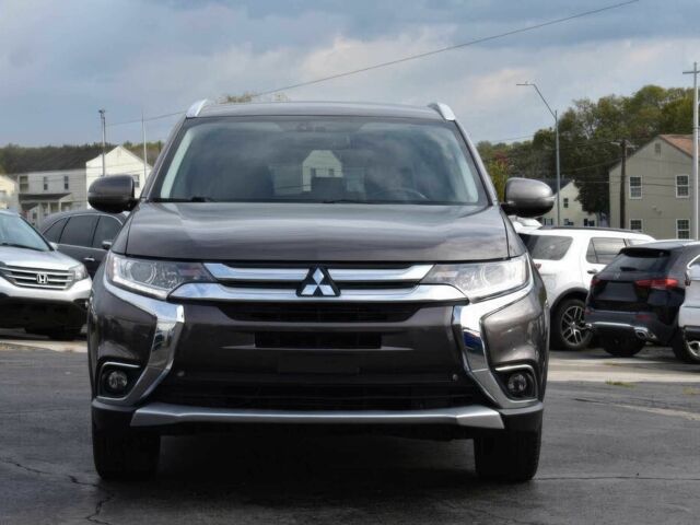 Сірий Міцубісі Аутлендер, об'ємом двигуна 2.4 л та пробігом 50 тис. км за 7000 $, фото 1 на Automoto.ua