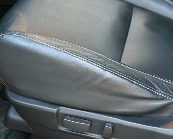 Серый Мицубиси Аутлендер, объемом двигателя 2 л и пробегом 107 тыс. км за 20900 $, фото 17 на Automoto.ua