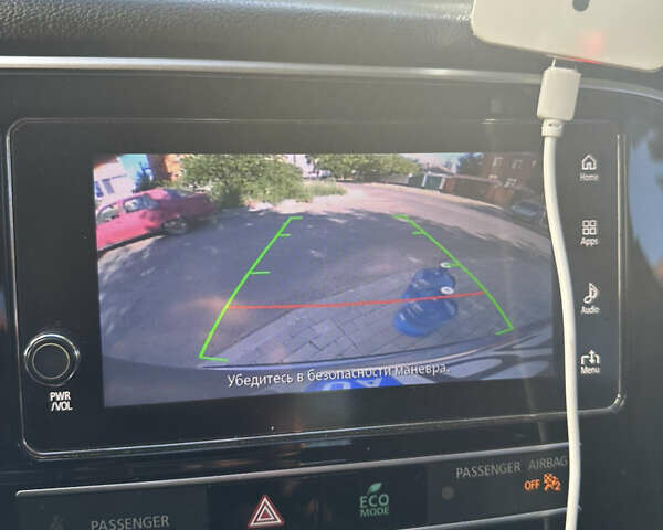 Серый Мицубиси Аутлендер, объемом двигателя 2.36 л и пробегом 160 тыс. км за 18300 $, фото 10 на Automoto.ua