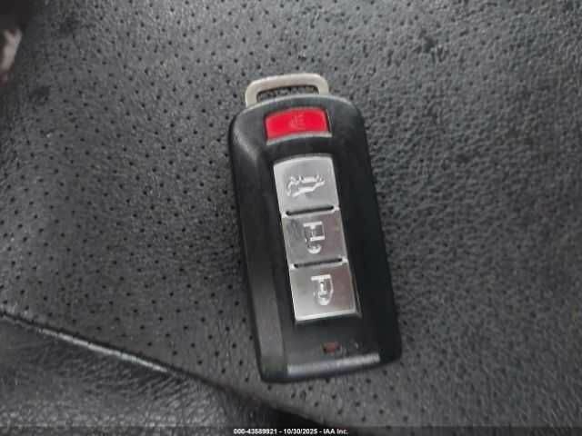 Сірий Міцубісі Аутлендер, об'ємом двигуна 2.4 л та пробігом 87 тис. км за 3000 $, фото 13 на Automoto.ua