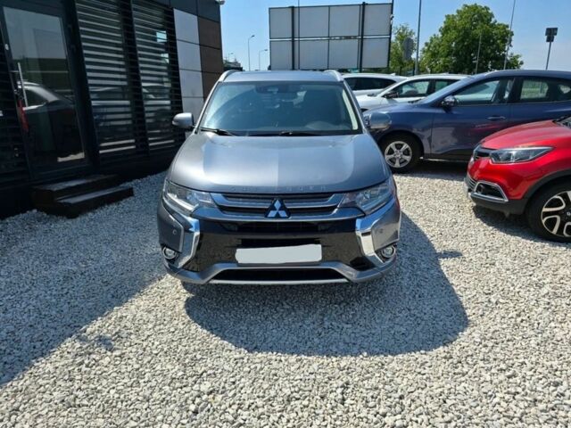 Серый Мицубиси Аутлендер, объемом двигателя 2.4 л и пробегом 89 тыс. км за 9900 $, фото 2 на Automoto.ua