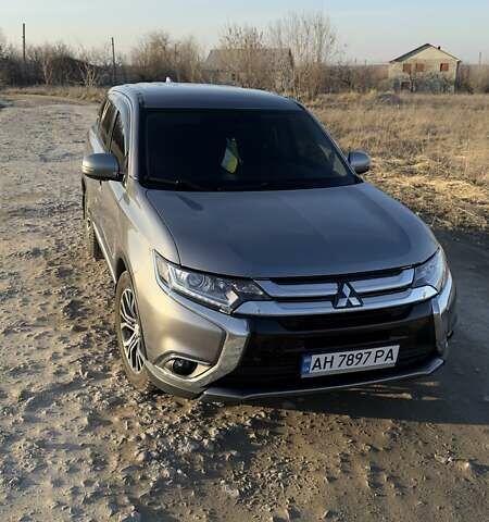 Сірий Міцубісі Аутлендер, об'ємом двигуна 2.36 л та пробігом 131 тис. км за 17200 $, фото 4 на Automoto.ua