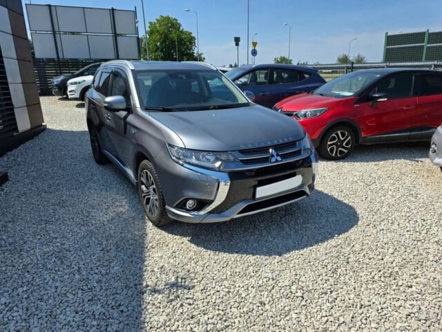 Серый Мицубиси Аутлендер, объемом двигателя 2.4 л и пробегом 89 тыс. км за 9900 $, фото 12 на Automoto.ua