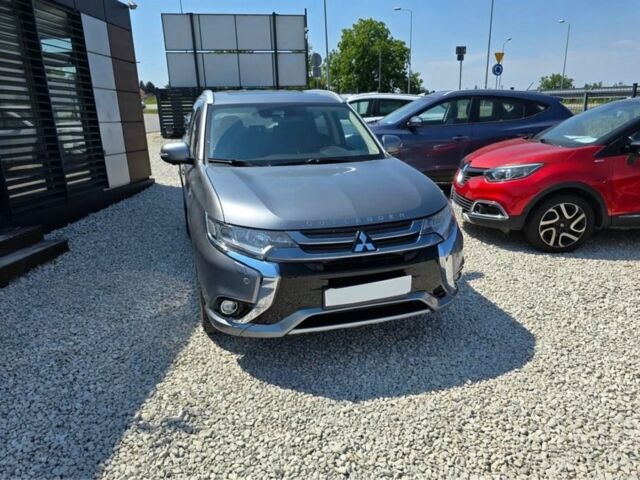 Серый Мицубиси Аутлендер, объемом двигателя 2.4 л и пробегом 89 тыс. км за 9900 $, фото 14 на Automoto.ua