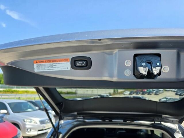 Серый Мицубиси Аутлендер, объемом двигателя 2.4 л и пробегом 89 тыс. км за 9900 $, фото 18 на Automoto.ua