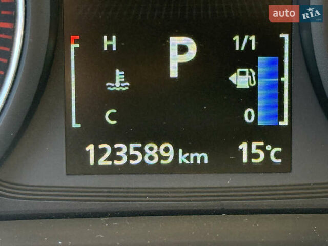Серый Мицубиси Аутлендер, объемом двигателя 2.36 л и пробегом 123 тыс. км за 22000 $, фото 19 на Automoto.ua