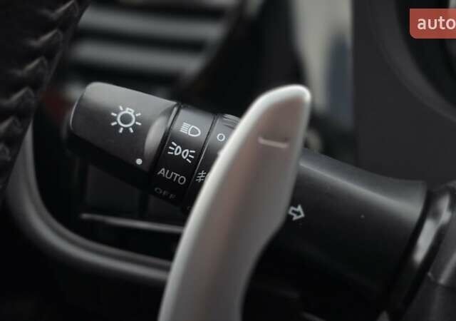 Мицубиси Аутлендер 2019 в Киеве на Automoto.ua Серый Мицубиси Аутлендер, объемом двигателя 2.4 л и пробегом 73 тыс. км за 20999 $, фото 35 на Automoto.ua