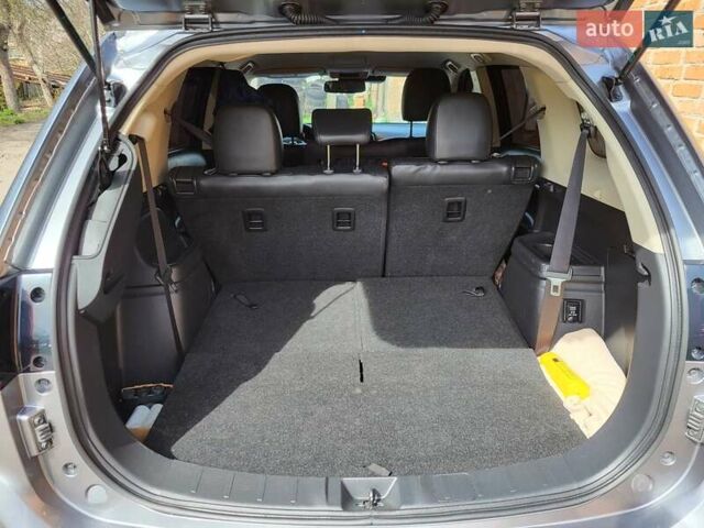 Серый Мицубиси Аутлендер, объемом двигателя 2.36 л и пробегом 125 тыс. км за 15500 $, фото 10 на Automoto.ua