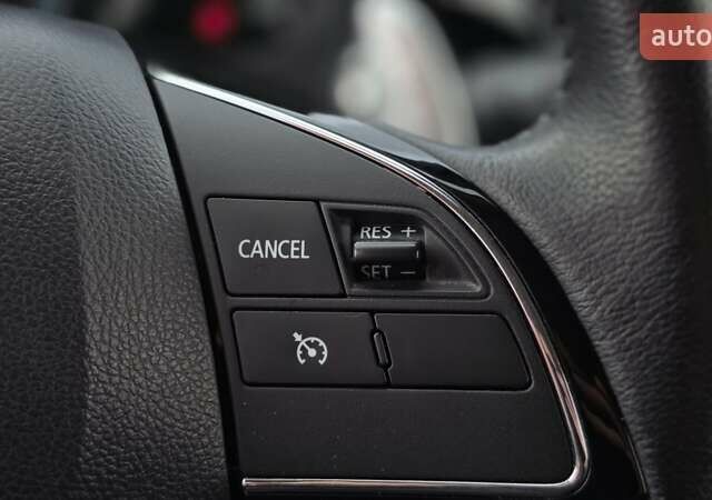 Мицубиси Аутлендер 2019 в Киеве на Automoto.ua Серый Мицубиси Аутлендер, объемом двигателя 2.4 л и пробегом 73 тыс. км за 20999 $, фото 39 на Automoto.ua