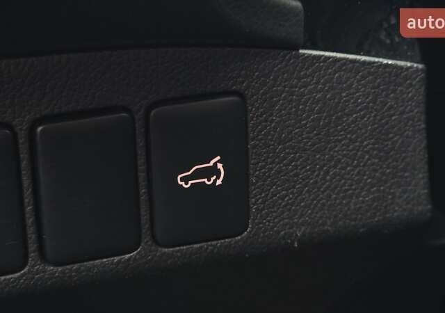 Мицубиси Аутлендер 2019 в Киеве на Automoto.ua Серый Мицубиси Аутлендер, объемом двигателя 2.4 л и пробегом 73 тыс. км за 20999 $, фото 33 на Automoto.ua