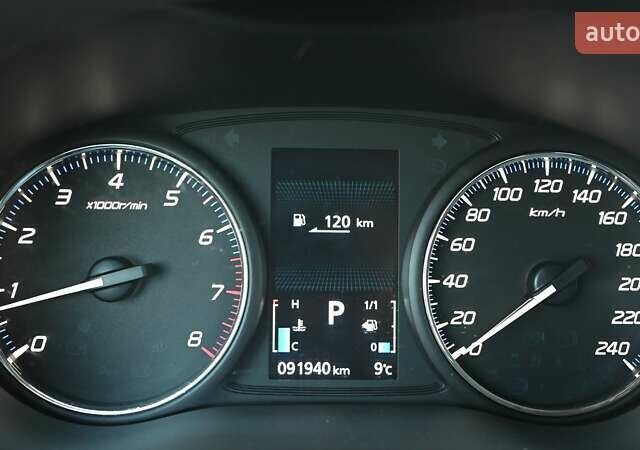 Серый Мицубиси Аутлендер, объемом двигателя 2 л и пробегом 92 тыс. км за 17981 $, фото 10 на Automoto.ua