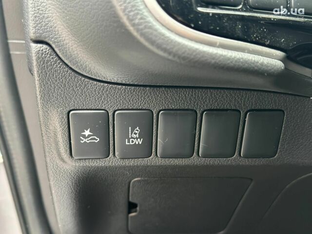 Серый Мицубиси Аутлендер, объемом двигателя 2.4 л и пробегом 131 тыс. км за 17440 $, фото 19 на Automoto.ua