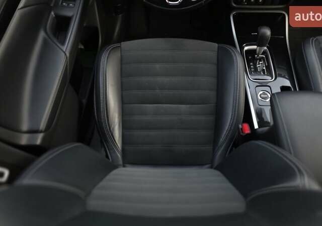 Мицубиси Аутлендер 2019 в Киеве на Automoto.ua Серый Мицубиси Аутлендер, объемом двигателя 2.4 л и пробегом 73 тыс. км за 20999 $, фото 18 на Automoto.ua