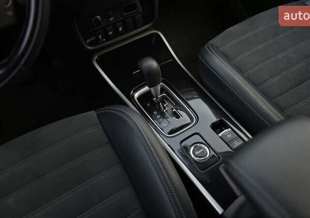 Мицубиси Аутлендер 2019 в Киеве на Automoto.ua Серый Мицубиси Аутлендер, объемом двигателя 2.4 л и пробегом 73 тыс. км за 20999 $, фото 19 на Automoto.ua