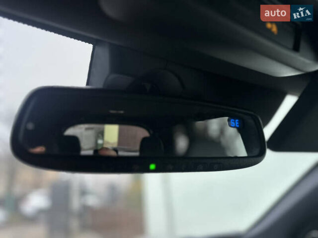 Серый Мицубиси Аутлендер, объемом двигателя 2 л и пробегом 80 тыс. км за 21800 $, фото 25 на Automoto.ua