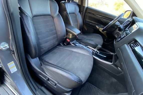 Сірий Міцубісі Аутлендер, об'ємом двигуна 2.4 л та пробігом 133 тис. км за 14000 $, фото 6 на Automoto.ua