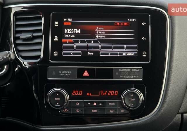 Мицубиси Аутлендер 2019 в Киеве на Automoto.ua Серый Мицубиси Аутлендер, объемом двигателя 2.4 л и пробегом 73 тыс. км за 20999 $, фото 24 на Automoto.ua