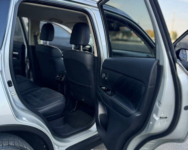 Міцубісі Аутлендер 2020 у Дніпро (Дніпропетровську) на Automoto.ua Сірий Міцубісі Аутлендер, об'ємом двигуна 2.36 л та пробігом 29 тис. км за 25500 $, фото 31 на Automoto.ua