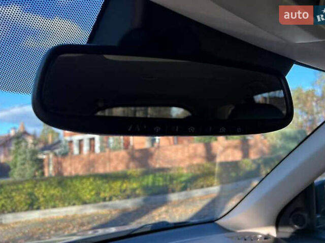 Серый Мицубиси Аутлендер, объемом двигателя 2.4 л и пробегом 120 тыс. км за 23200 $, фото 10 на Automoto.ua