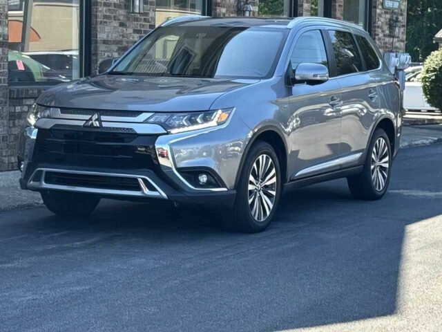 Сірий Міцубісі Аутлендер, об'ємом двигуна 3 л та пробігом 37 тис. км за 6100 $, фото 2 на Automoto.ua