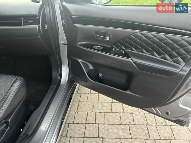 Сірий Міцубісі Аутлендер, об'ємом двигуна 0 л та пробігом 157 тис. км за 25900 $, фото 26 на Automoto.ua