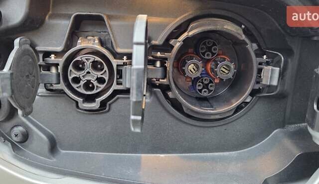 Серый Мицубиси Аутлендер, объемом двигателя 2.4 л и пробегом 174 тыс. км за 27300 $, фото 15 на Automoto.ua